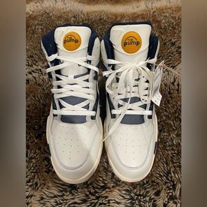 Mens Reebok Pump Sneakers
